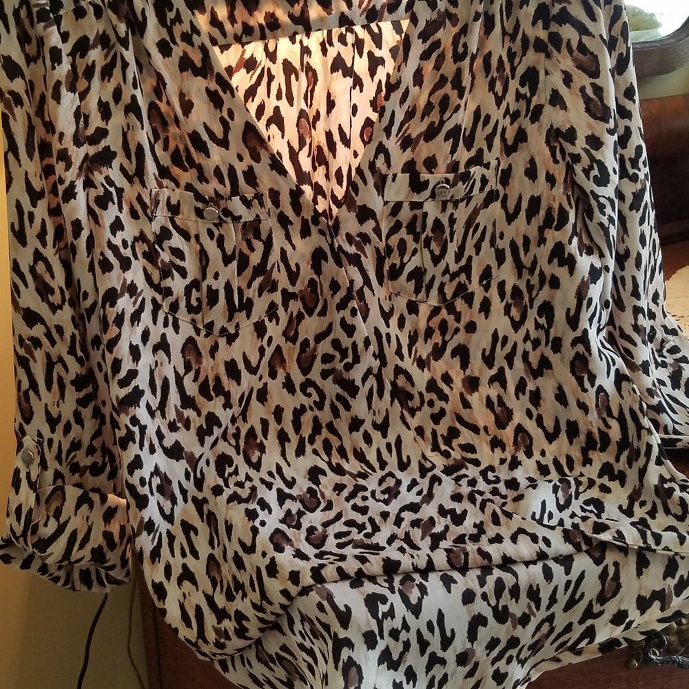 White House Black Market Blouse